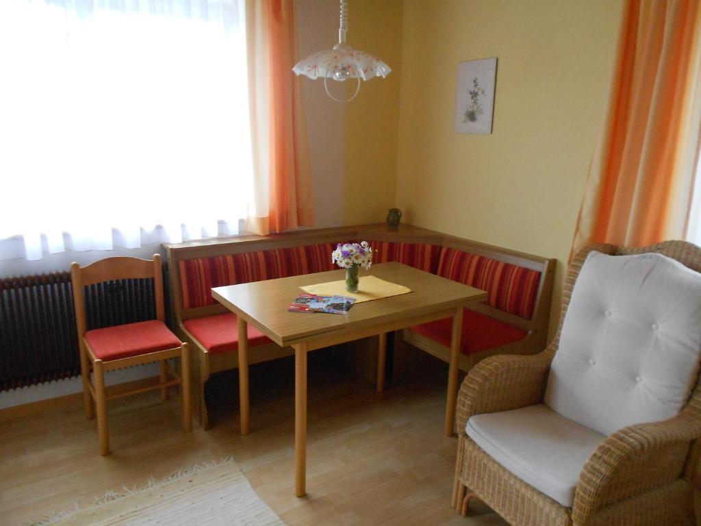 Haus Moni Apartman Mauterndorf  Szoba fotó